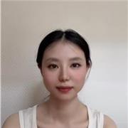 Étudiante diplômée en langue chinois avancée